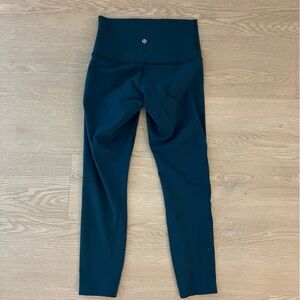 Cropped Blue Luluemon Leggings - 4